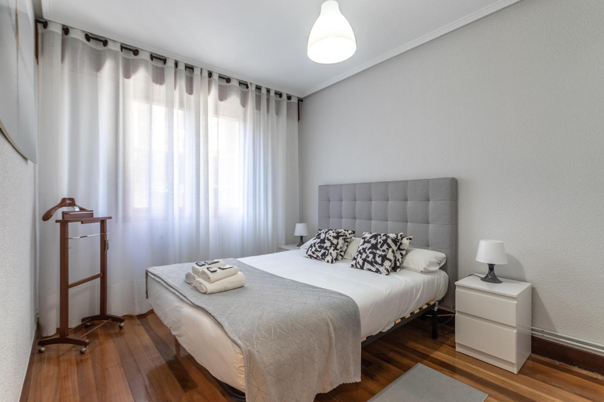 Etxebarria Apartment By People Rentals Bilbao Bagian luar foto